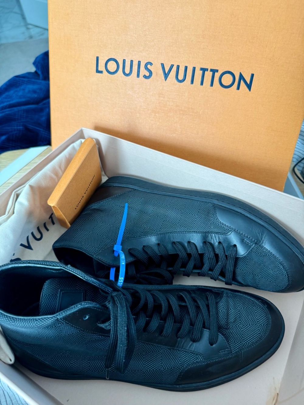 Louis Vuitton Men's Graphite Damier Black High-Top Sneakers - Picture 6 of 13